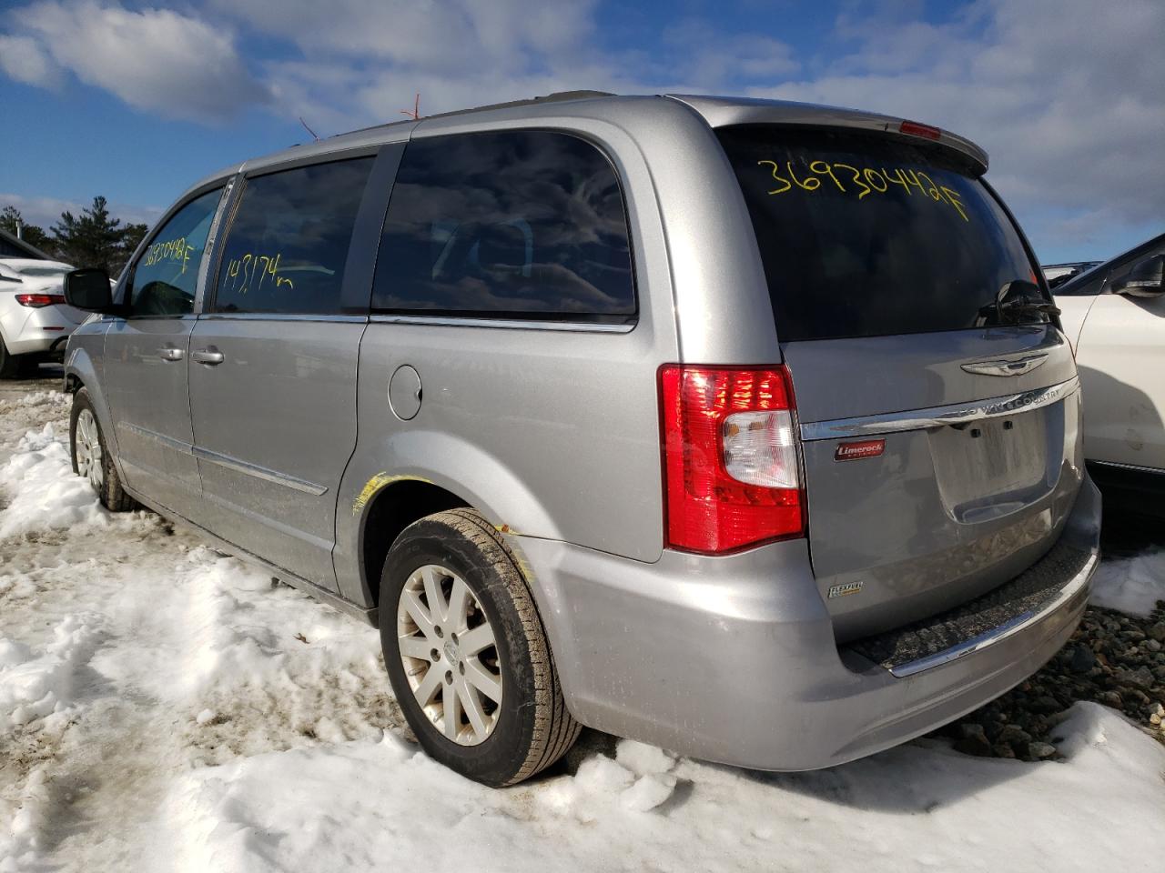 Photo 3 from auction – 2012 TOYOTA SIENNA LE with VIN 5TDJK3DC3CS045441