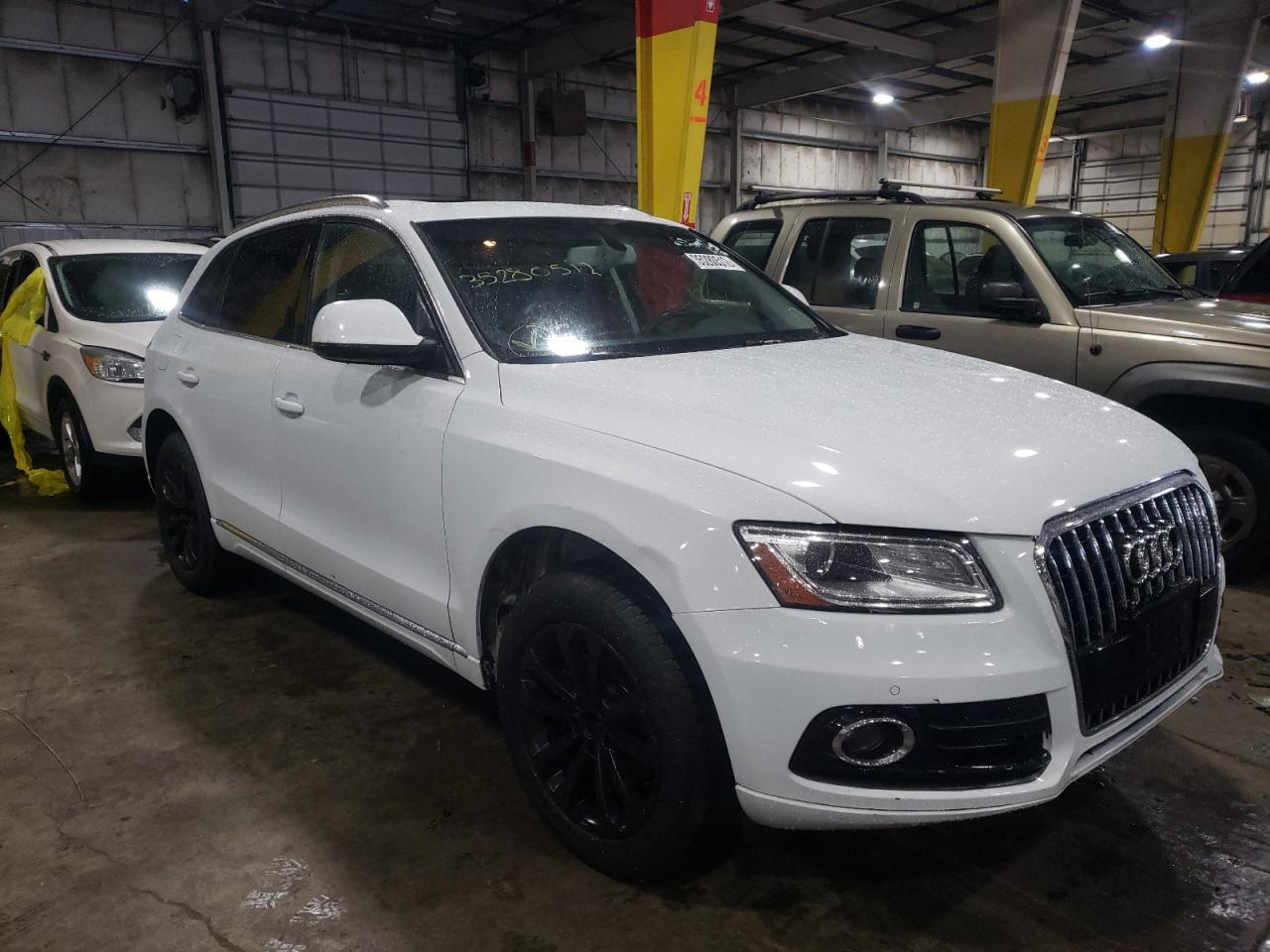 AUDI Q5 PREMIUM 2014 with VIN WA1LFAFP7EA008694 - Photo from auction