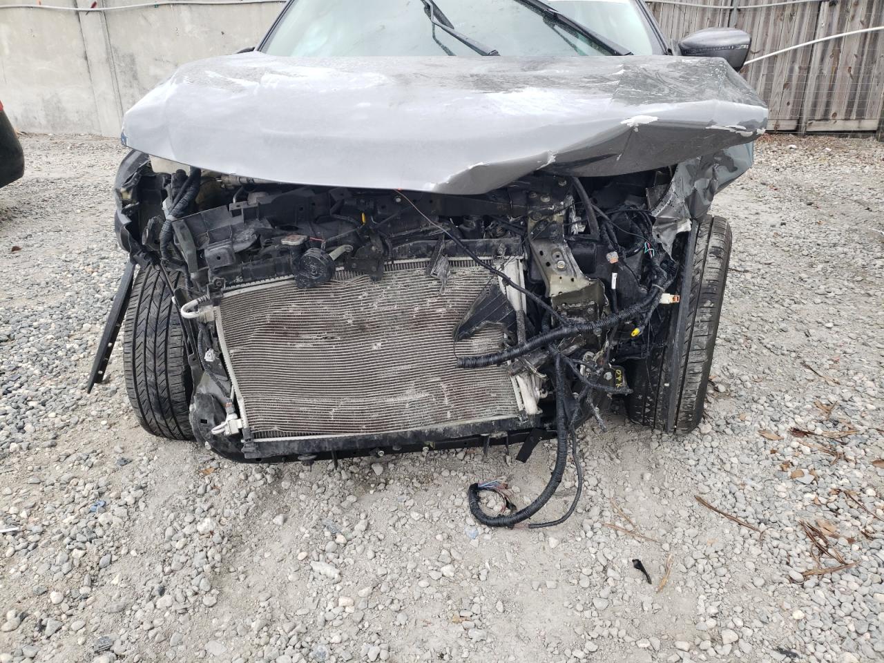Photo 9 from auction – 2018 NISSAN ROGUE S with VIN 5N1AT2MT8JC785410