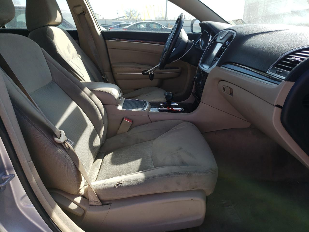 Photo 5 from auction – 2012 CHRYSLER 300 with VIN 2C3CCAAG3CH229153