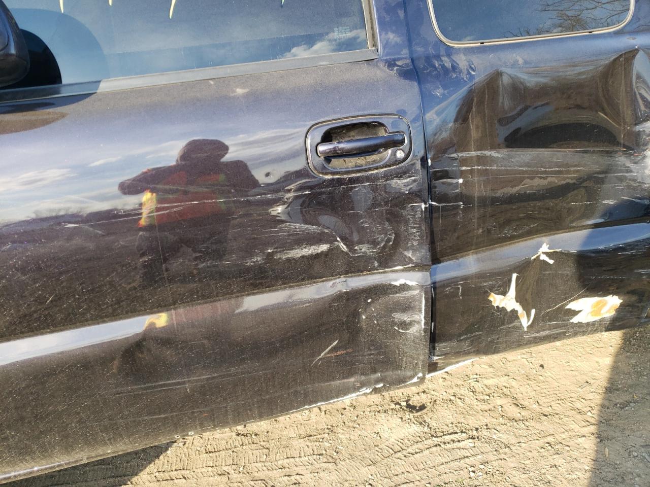 Photo 10 from auction – 2005 CHEVROLET SILVERADO with VIN 1GCEC19Z65Z154316