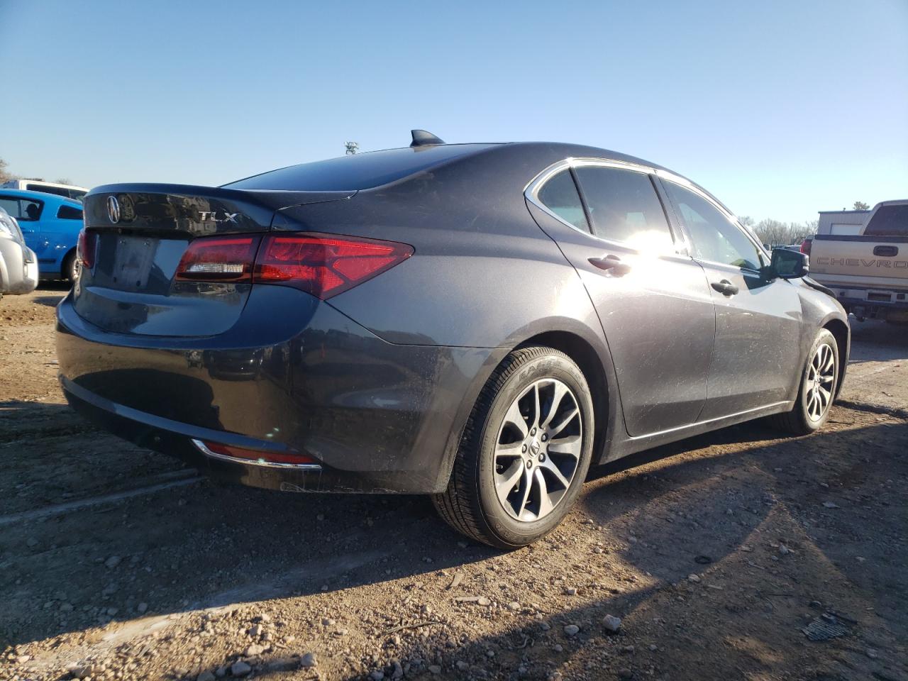 Photo 4 from auction – 2015 ACURA TLX TECH with VIN 19UUB1F57FA001560