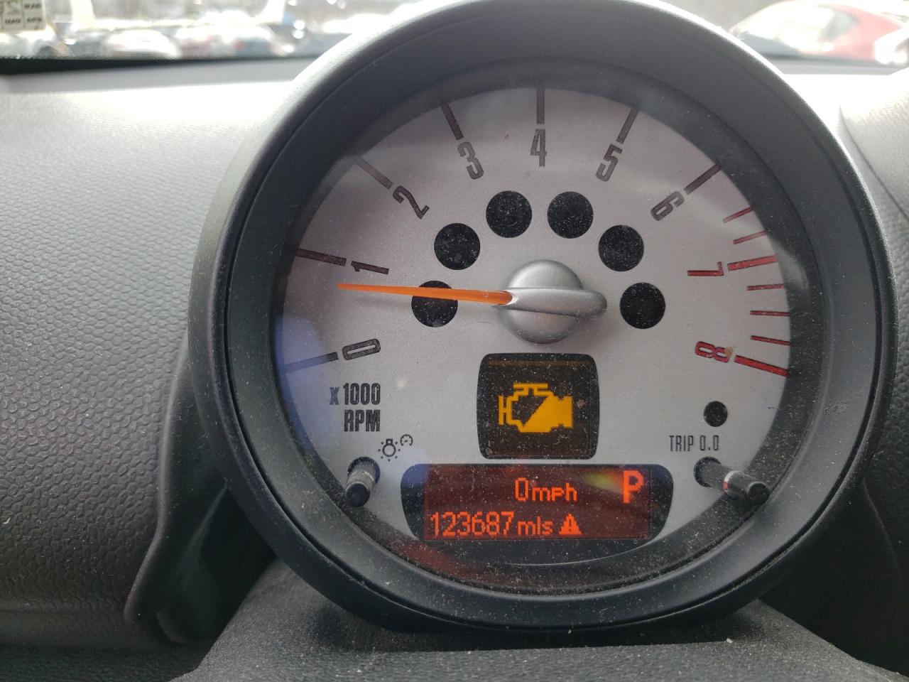 Photo 8 from auction – 2012 MINI COOPER S C with VIN WMWZC5C52CWL62879