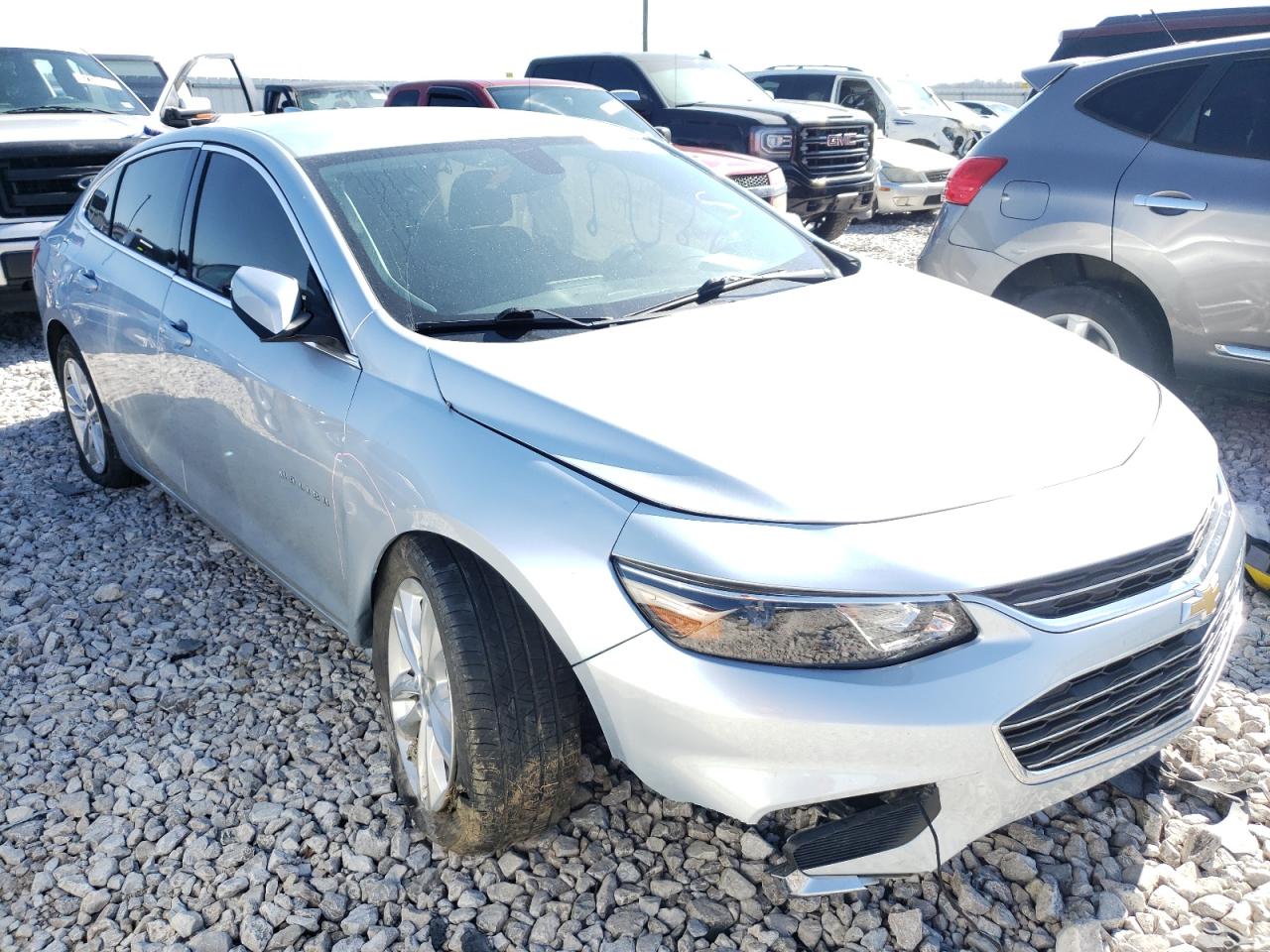 CHEVROLET MALIBU LT 2018 with VIN 1G1ZD5ST7JF127903 - Photo from auction