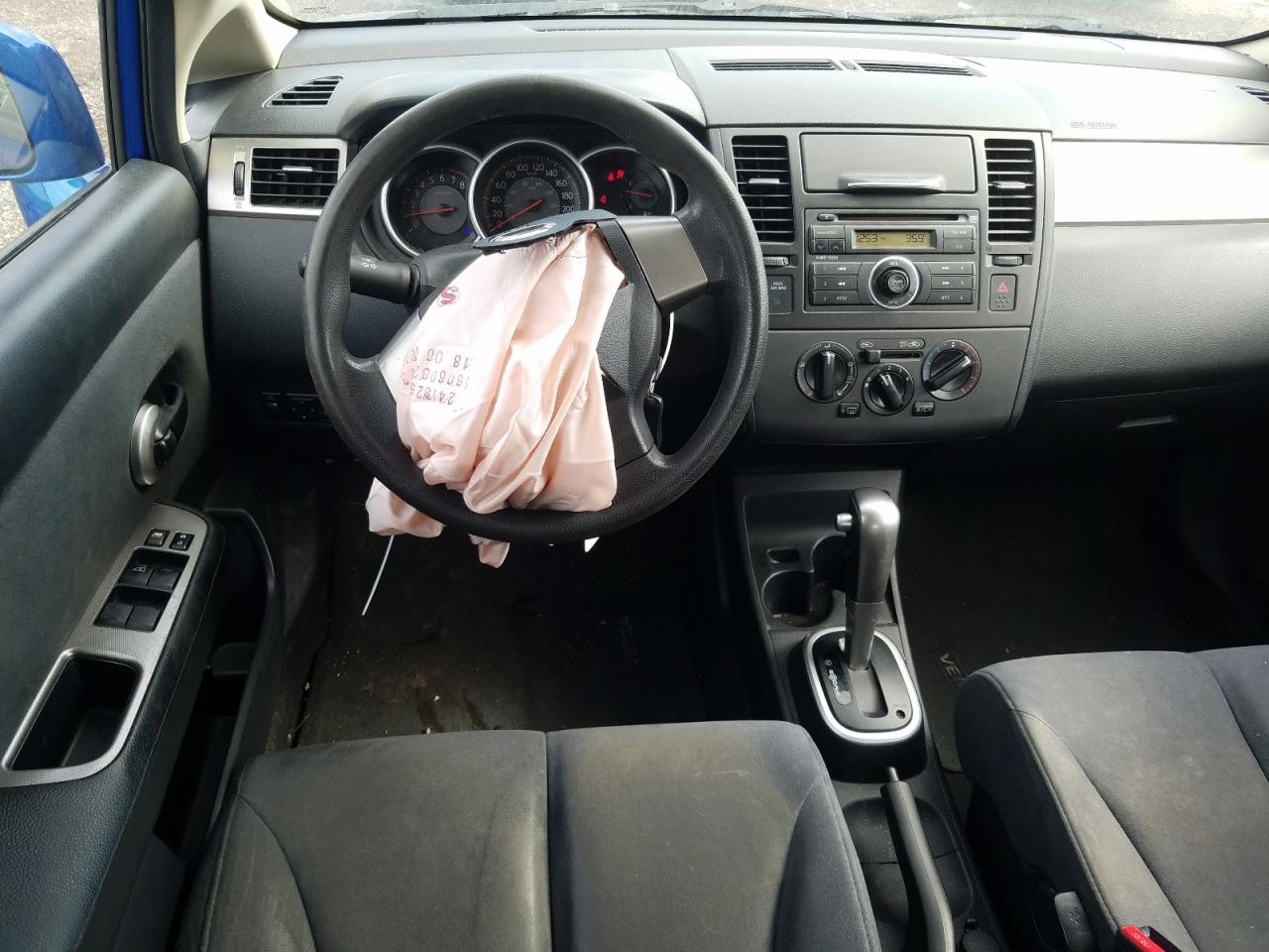 Photo 9 from auction – 2009 NISSAN VERSA S with VIN 3N1BC13E59L359294