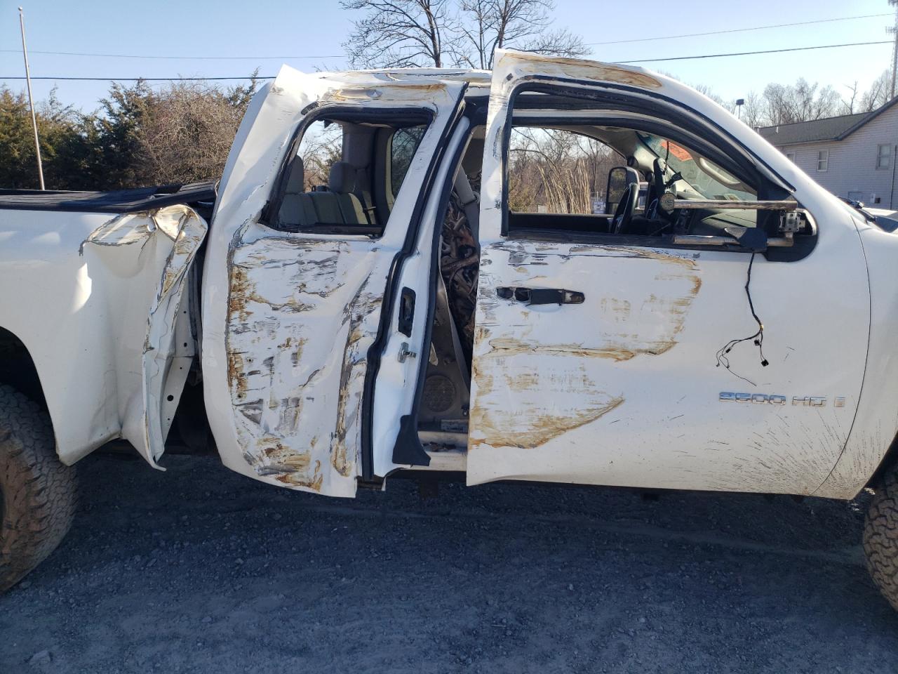 Photo 9 from auction – 2007 CHEVROLET SILVERADO with VIN 1GCHK29617E593364