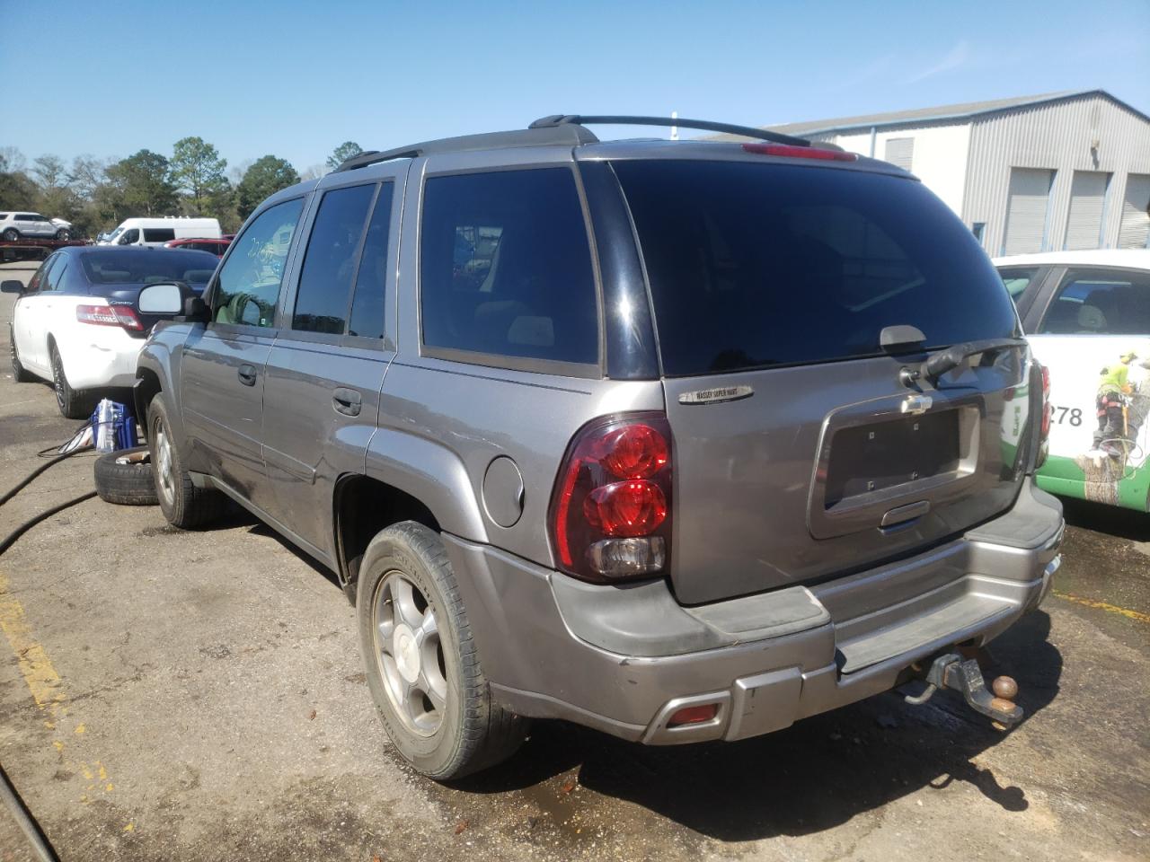 Photo 3 from auction – 2007 CHEVROLET TRAILBLAZE with VIN 1GNDS13S972192104