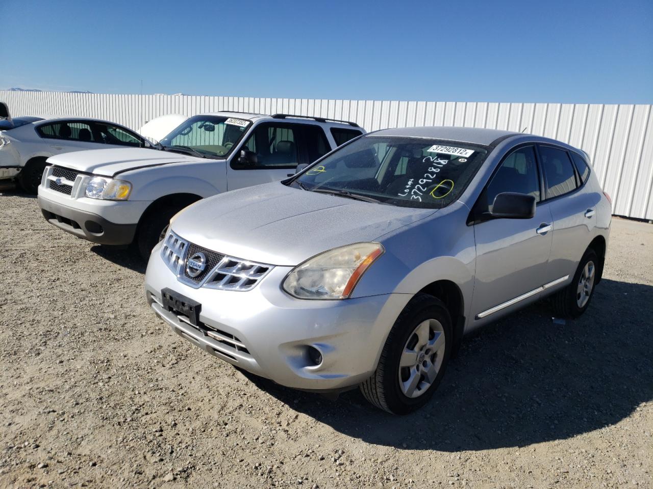 Photo 2 from auction – 2012 NISSAN ROGUE S with VIN JN8AS5MT1CW301317