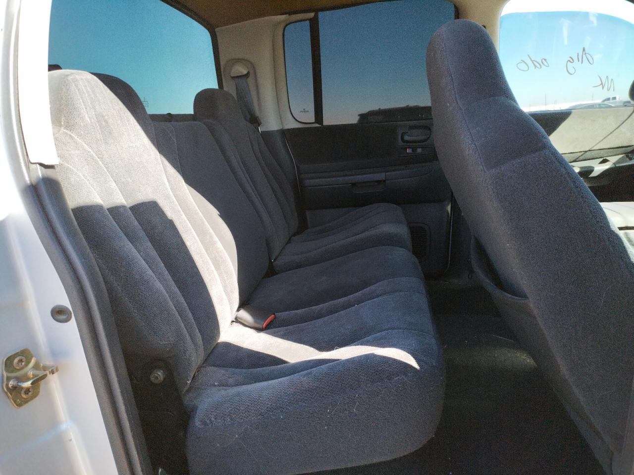 Photo 6 from auction – 2004 DODGE DAKOTA QUA with VIN 1D7HL48NX4S717071