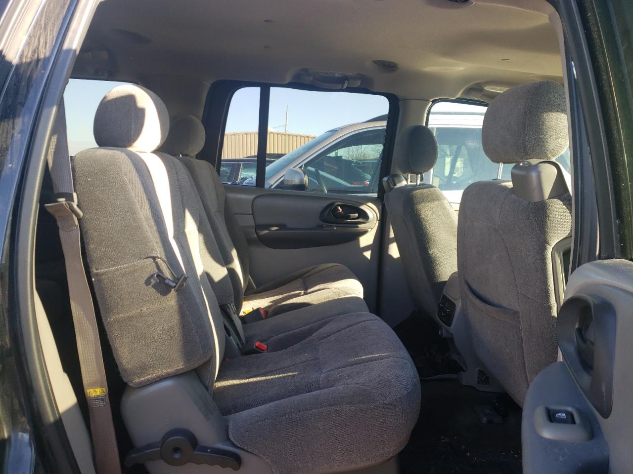 Photo 6 from auction – 2004 CHEVROLET TRAILBLAZE with VIN 1GNET16S846148726