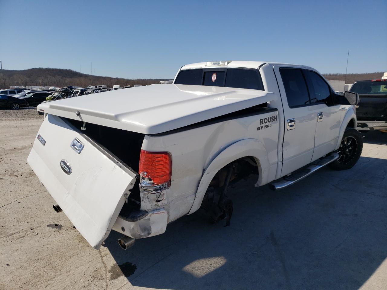 Photo 4 from auction – 2004 FORD F150 SUPER with VIN 1FTPW14584KC85789