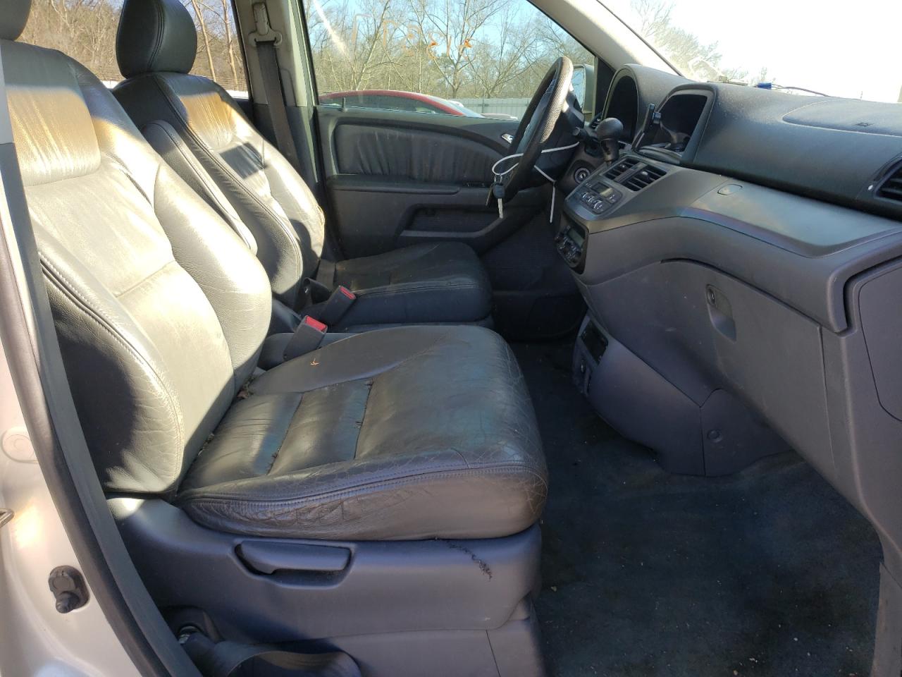 Photo 5 from auction – 2005 HONDA ODYSSEY EX with VIN 5FNRL387X5B070826