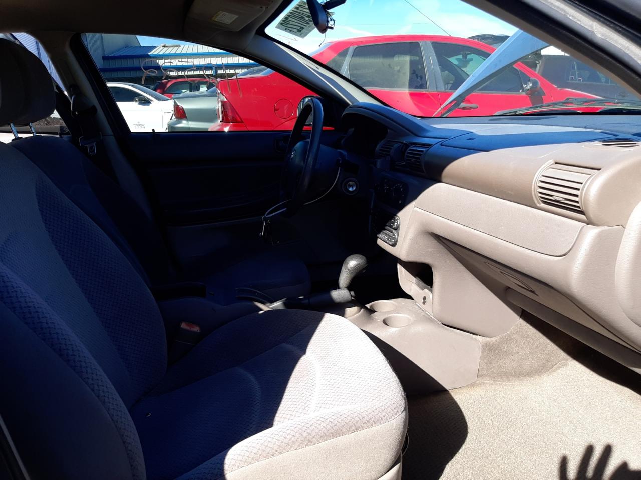 Photo 5 from auction – 2006 DODGE STRATUS SX with VIN 1B3AL46T46N229105