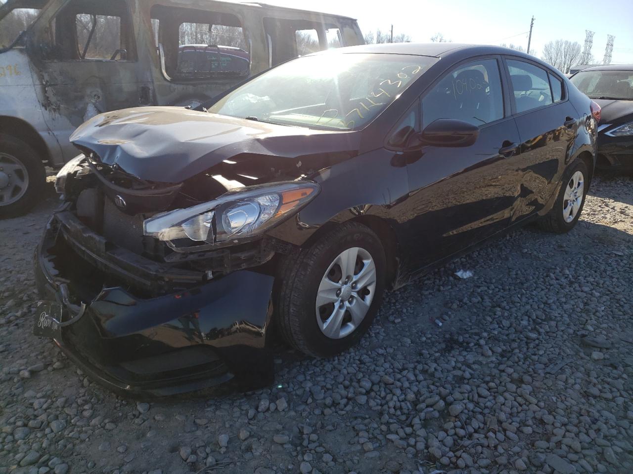Photo 2 from auction – 2016 KIA FORTE LX with VIN KNAFK4A69G5614389
