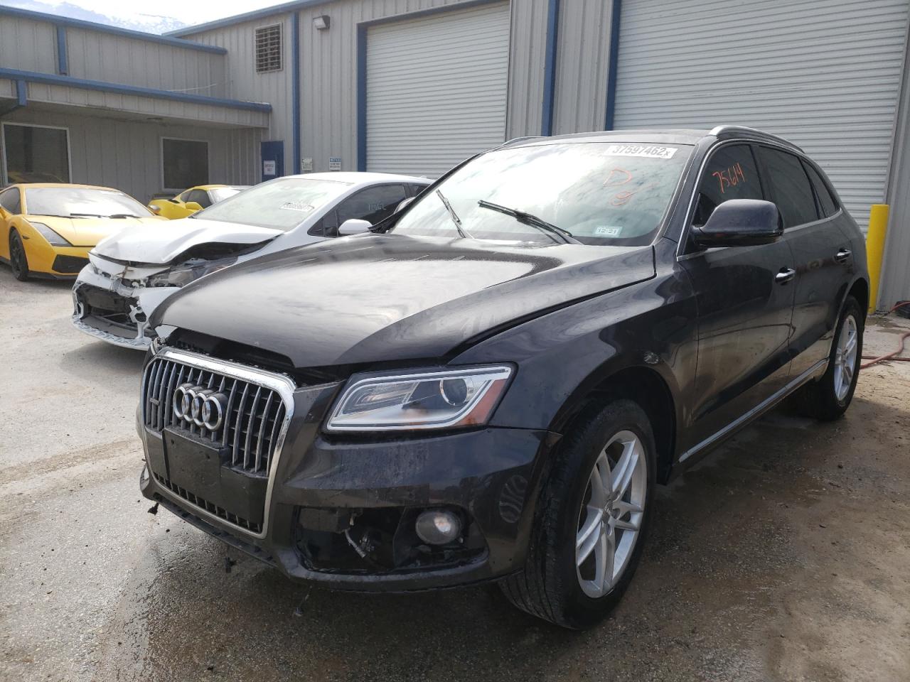 Photo 2 from auction – 2017 AUDI Q5 PREMIUM with VIN WA1L2AFP5HA052130
