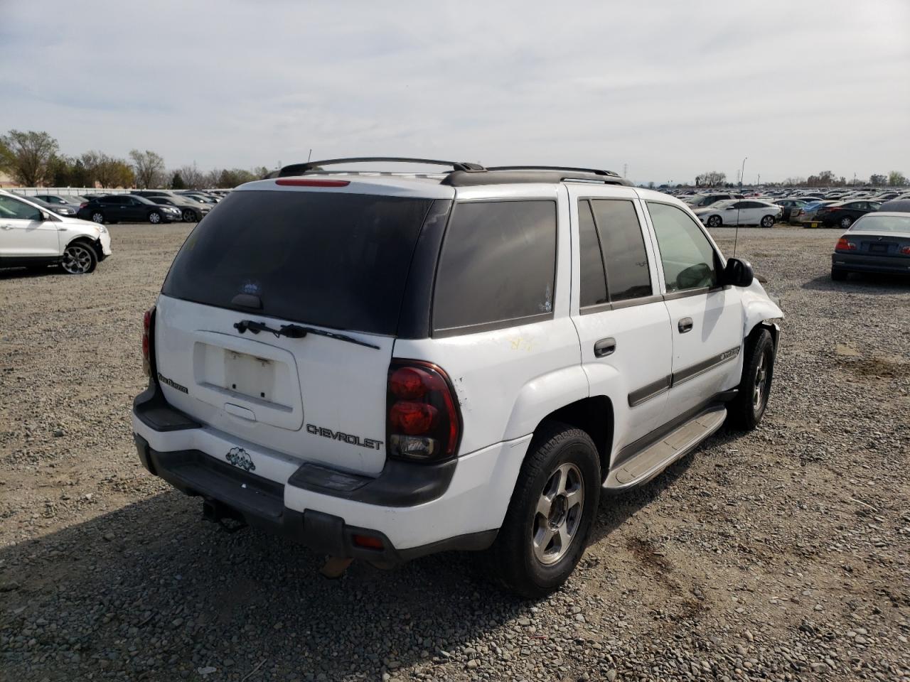Photo 4 from auction – 2002 CHEVROLET TRAILBLAZE with VIN 1GNDS13S222260591