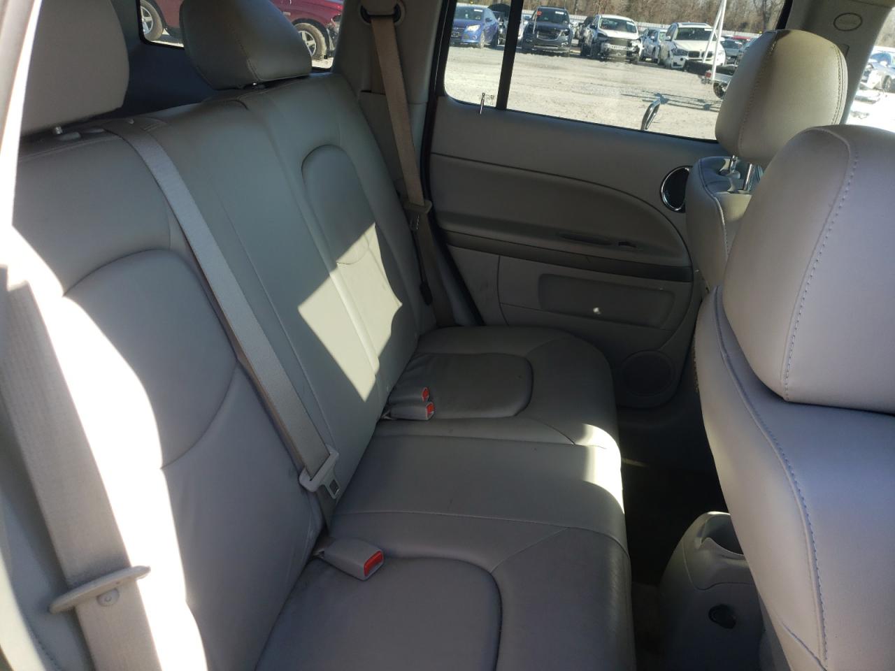 Photo 6 from auction – 2010 CHEVROLET HHR LT with VIN 3GNBACDV8AS624997