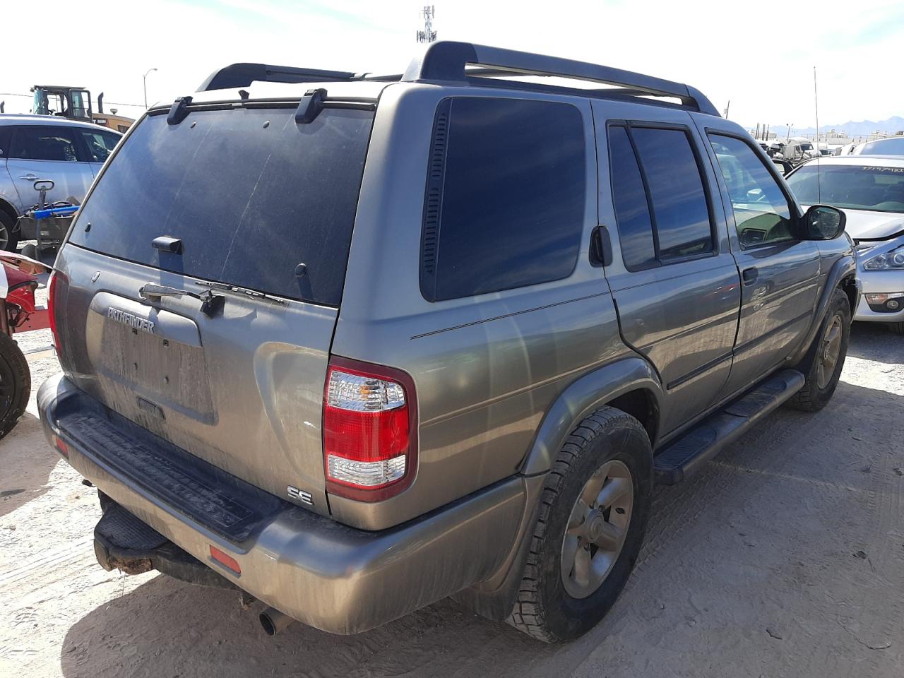 Photo 4 from auction – 2003 NISSAN PATHFINDER with VIN JN8DR09X43W706000