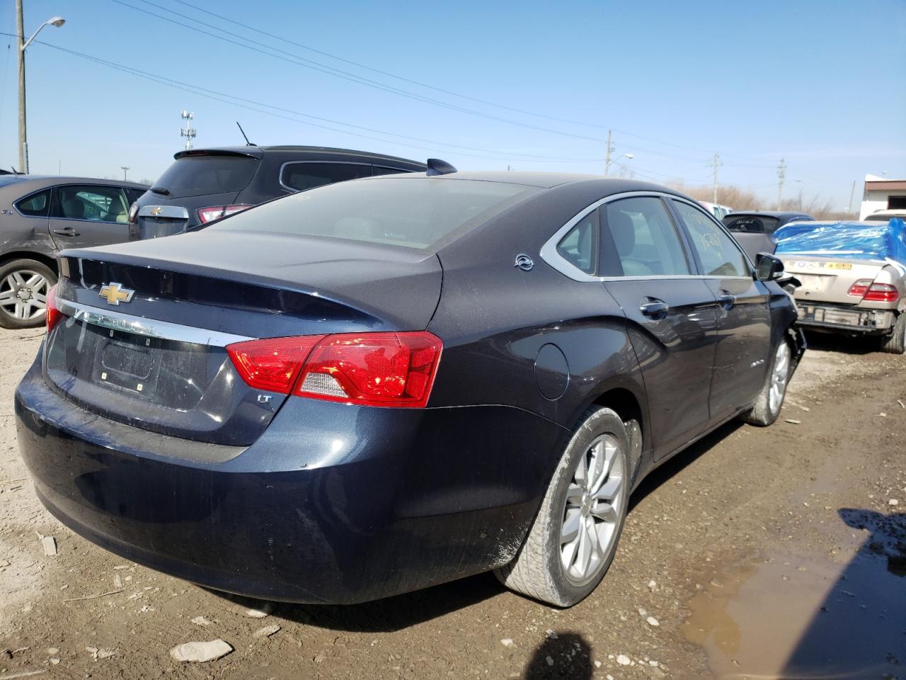 Photo 4 from auction – 2017 CHEVROLET IMPALA LT with VIN 2G1105S34H9152169