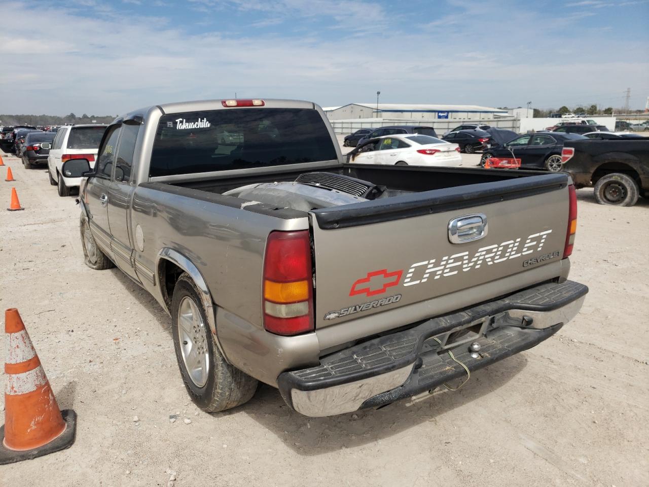 Photo 3 from auction – 2002 CHEVROLET 1500 with VIN 2GCEC19VX21171864