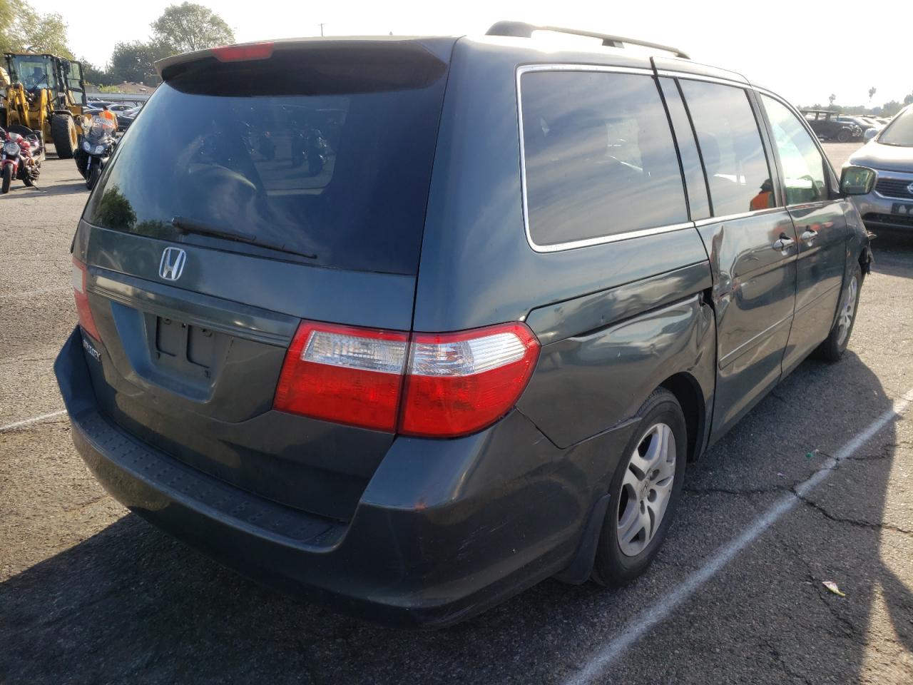 Photo 4 from auction – 2006 HONDA ODYSSEY EX with VIN 5FNRL38436B052983