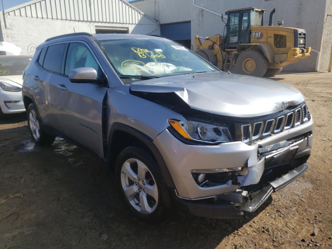 JEEP COMPASS LA 2018 with VIN 3C4NJDBBXJT454852 - Photo from auction