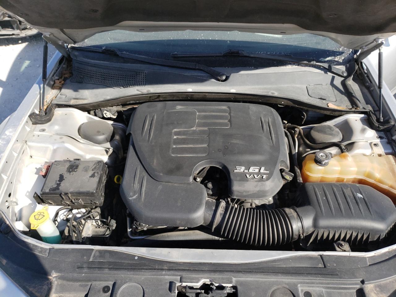 Photo 7 from auction – 2012 CHRYSLER 300 with VIN 2C3CCAAG3CH229153