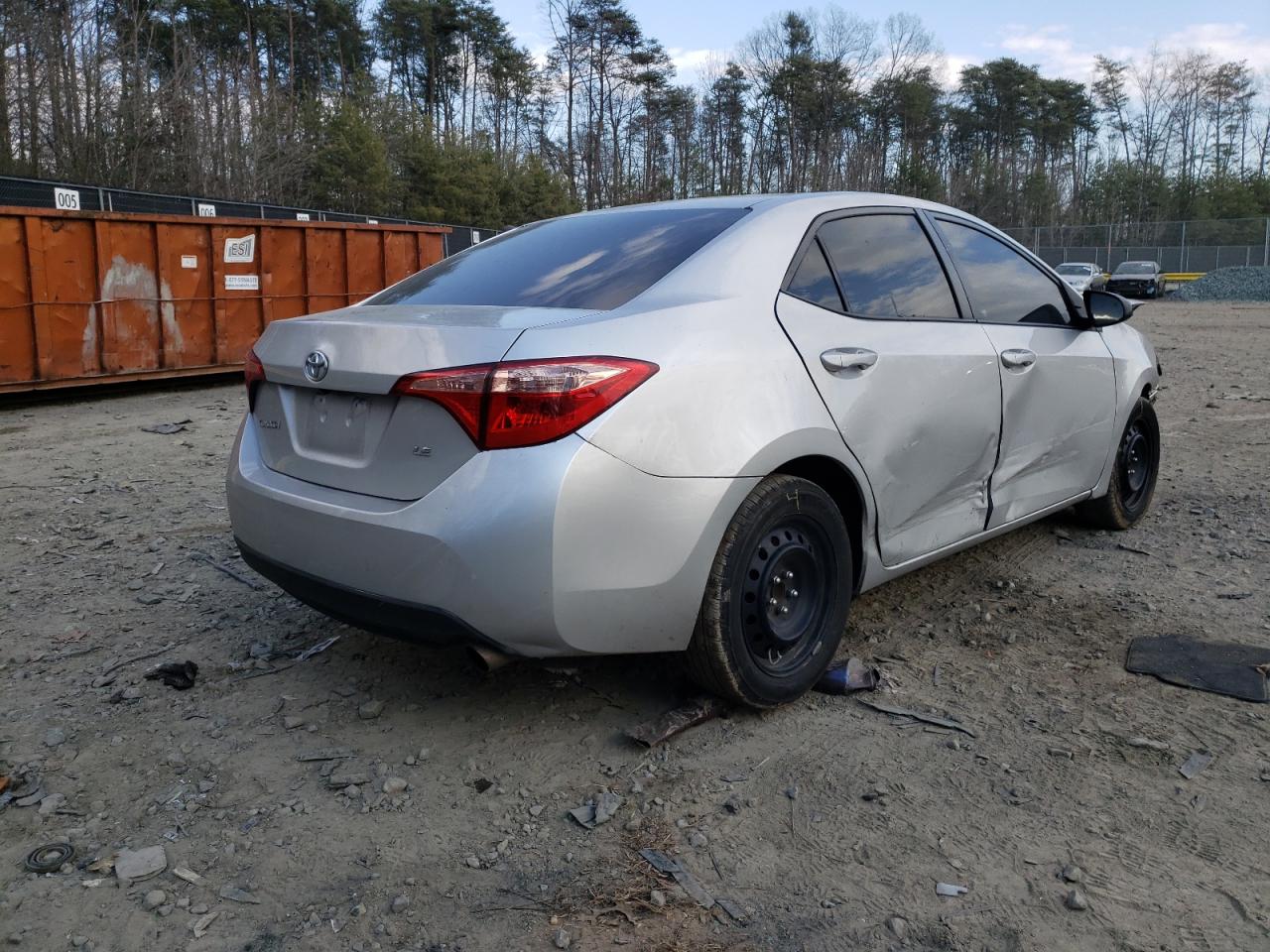 Photo 4 from auction – 2017 TOYOTA COROLLA L with VIN 2T1BURHE6HC911033