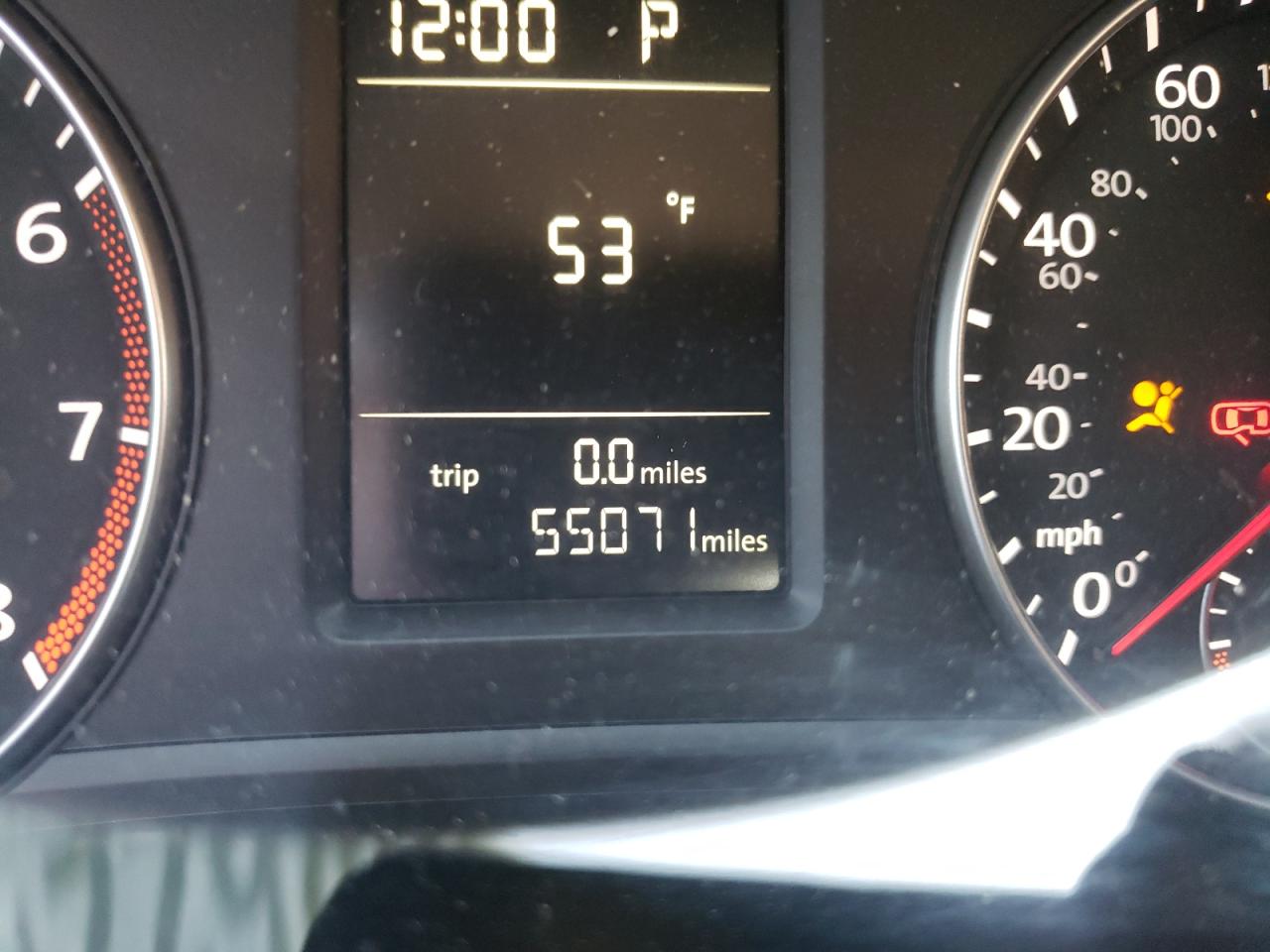 Photo 8 from auction – 2015 VOLKSWAGEN PASSAT S with VIN 1VWAS7A33FC091169