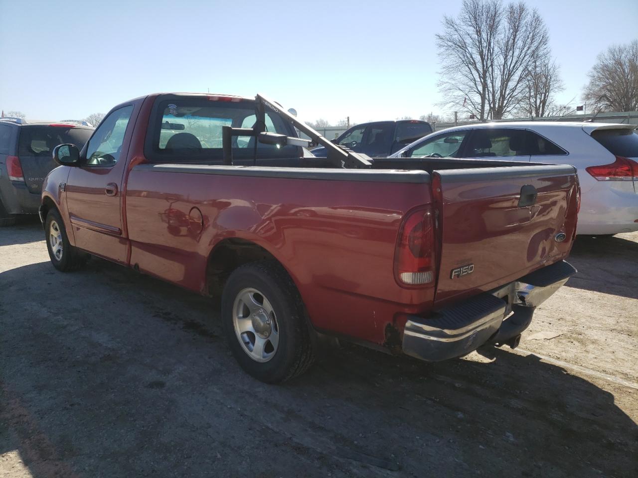 Photo 3 from auction – 2000 FORD F150 with VIN 1FTRF17WXYKA61507