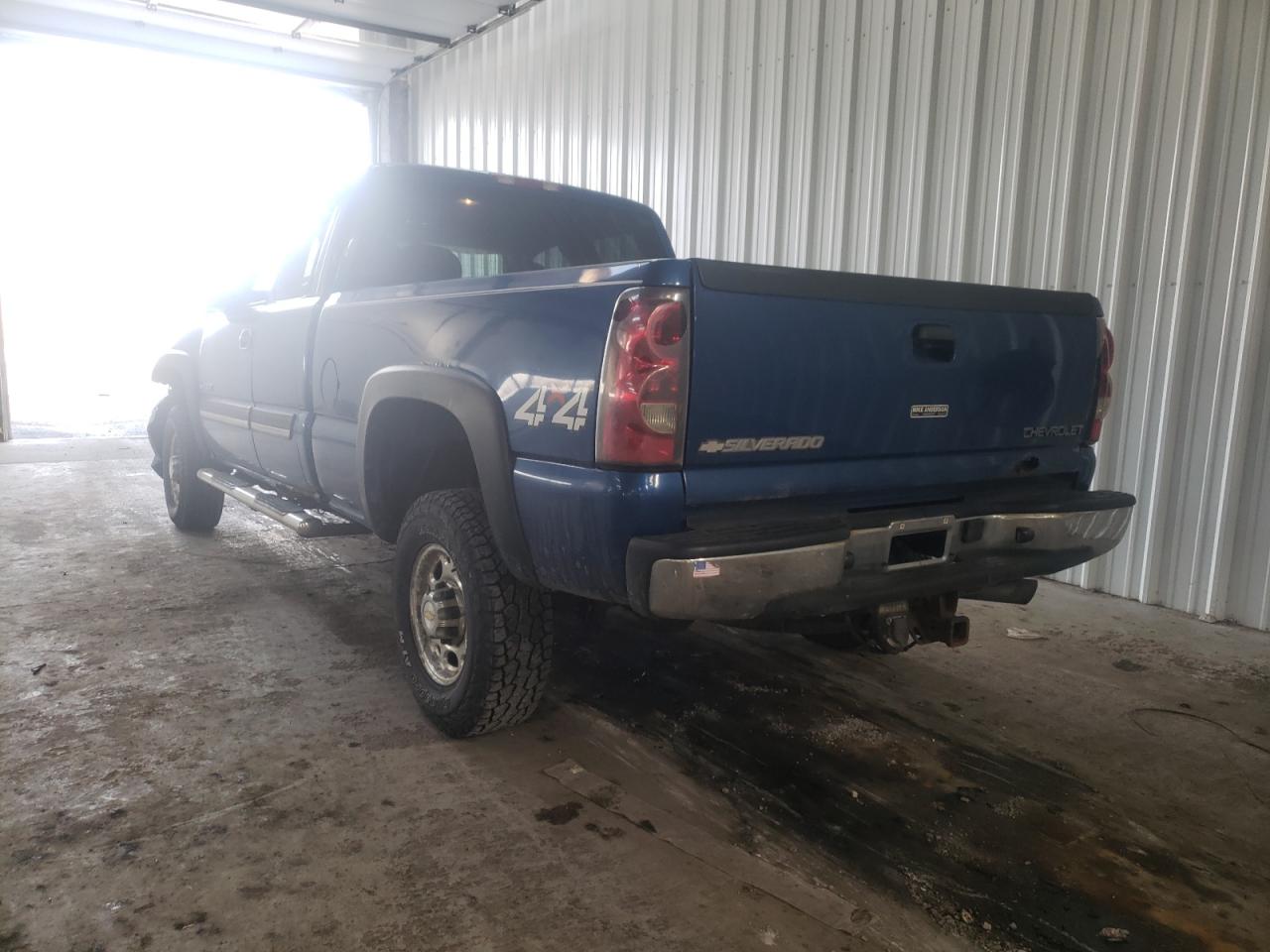 Photo 3 from auction – 2004 CHEVROLET SILVERADO with VIN 1GCHK29U34E353825