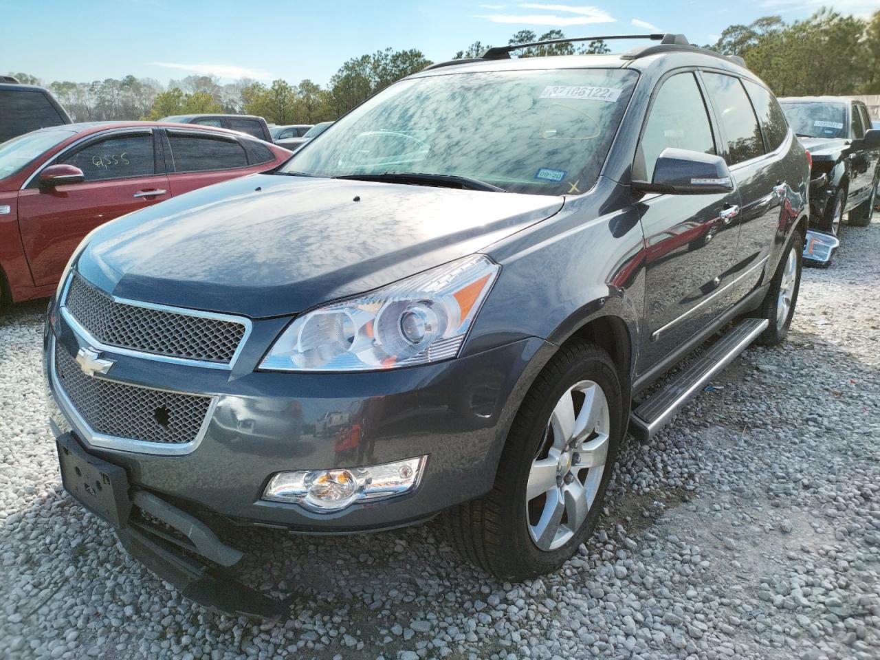 Photo 2 from auction – 2009 CHEVROLET TRAVERSE L with VIN 1GNER33D09S104170