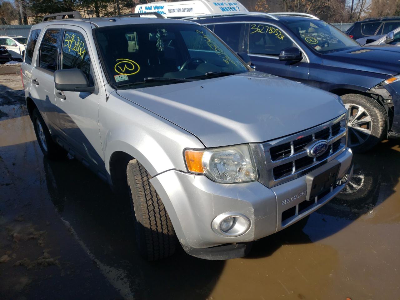 FORD ESCAPE XLT 2010 with VIN 1FMCU9D72AKB90009 - Photo from auction