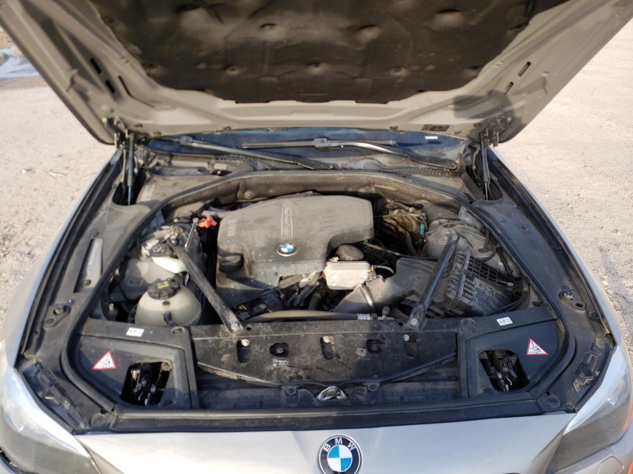 Photo 7 from auction – 2016 BMW 528 I with VIN WBA5A5C58GG347730