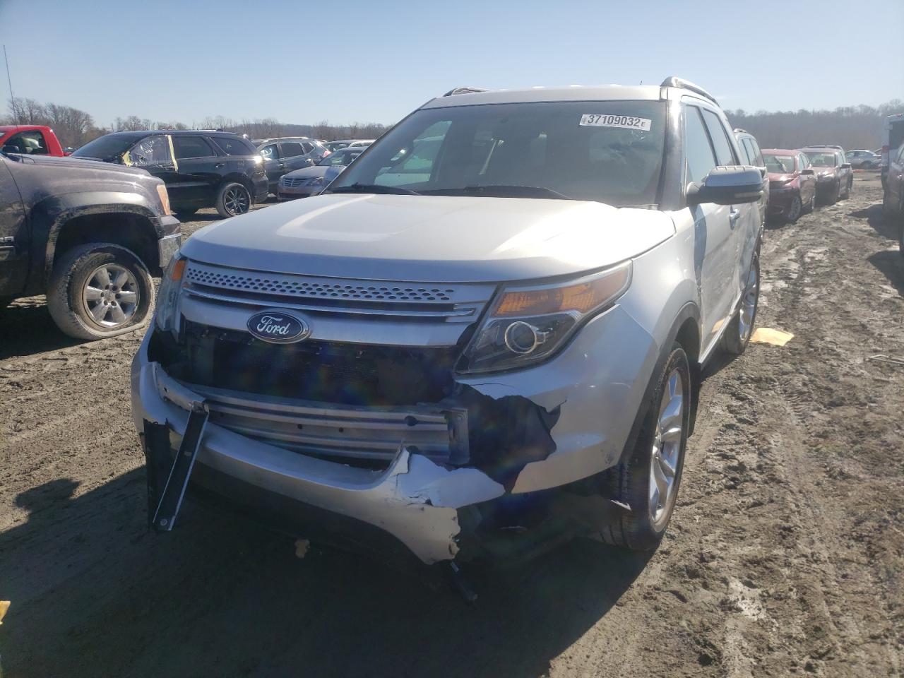 Photo 2 from auction – 2011 FORD EXPLORER L with VIN 1FMHK8F89BGA80025