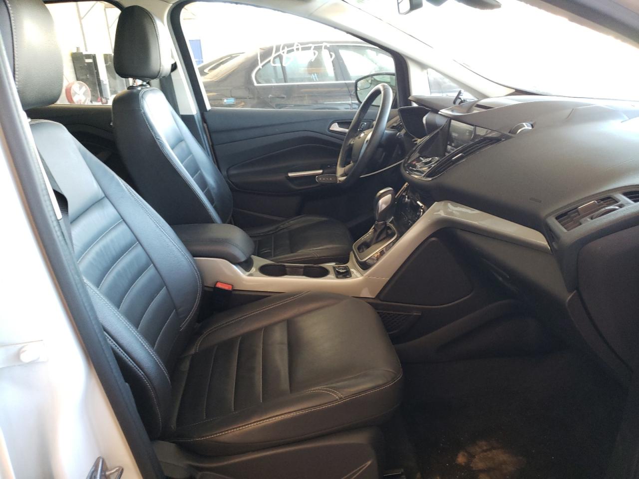 Photo 5 from auction – 2015 FORD C-MAX PREM with VIN 1FADP5CU1FL103790
