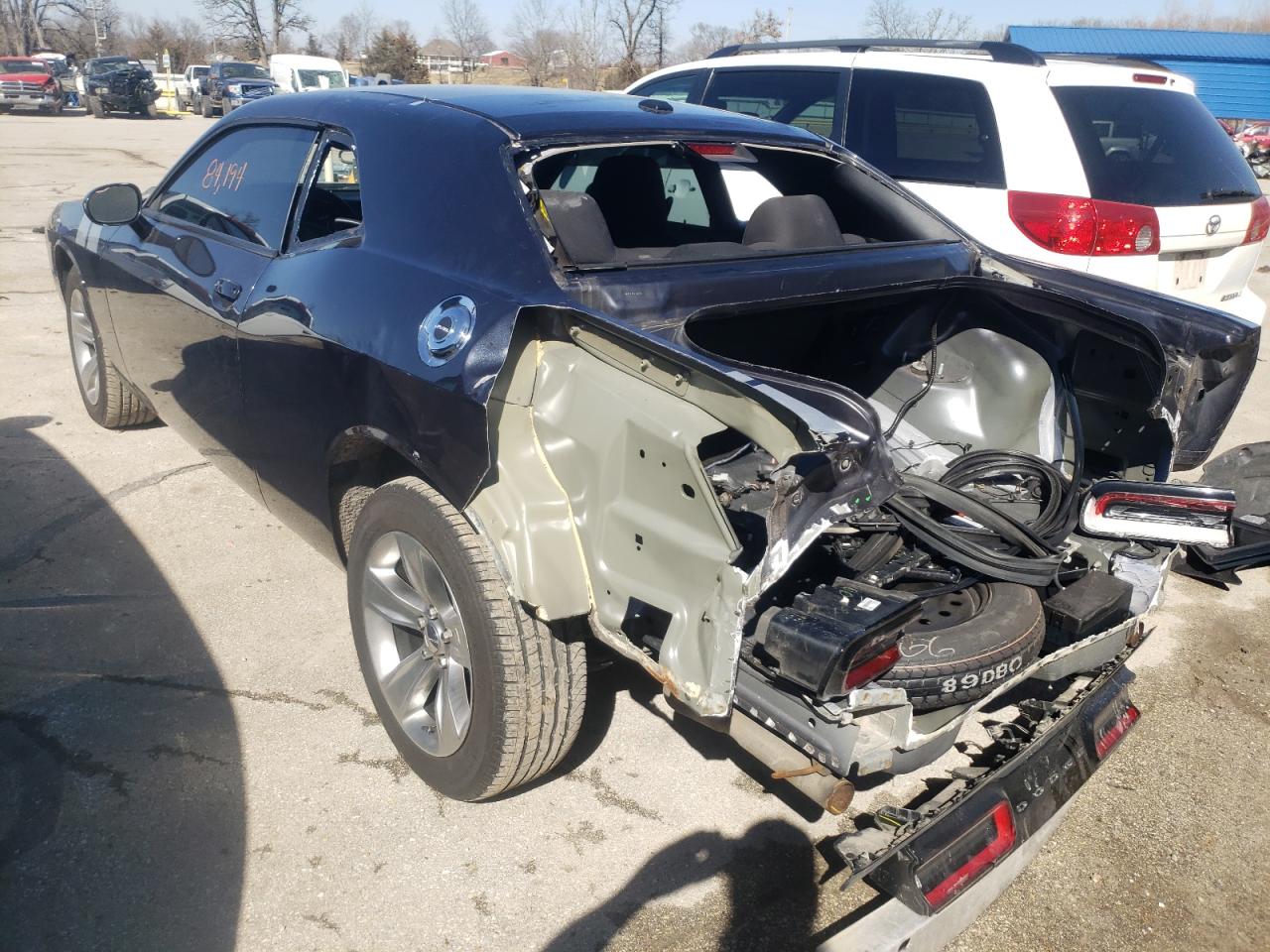 Photo 3 from auction – 2018 DODGE CHALLENGER with VIN 2C3CDZAG5JH245377