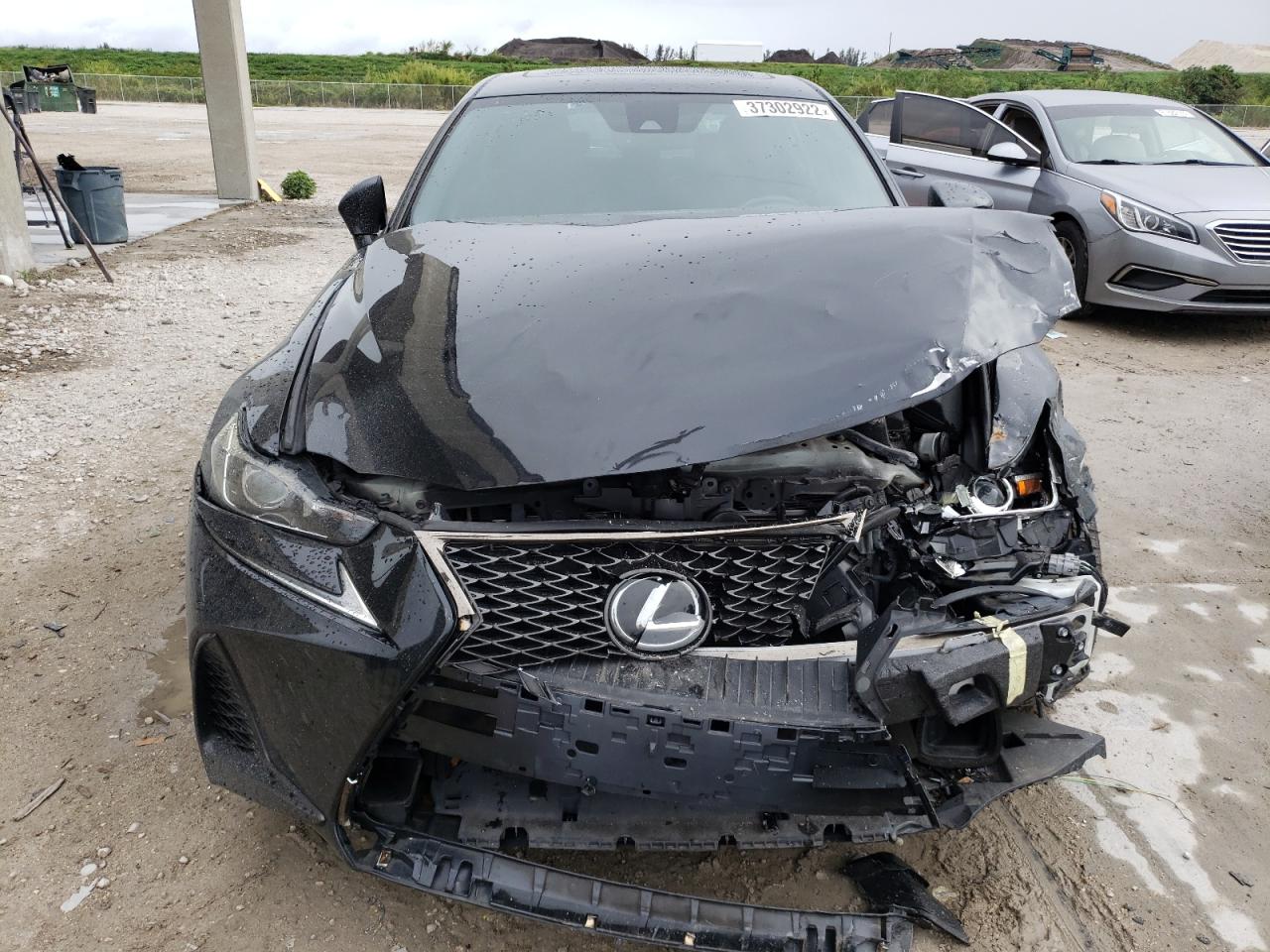 Photo 9 from auction – 2017 LEXUS IS 200T with VIN JTHBA1D20H5045072