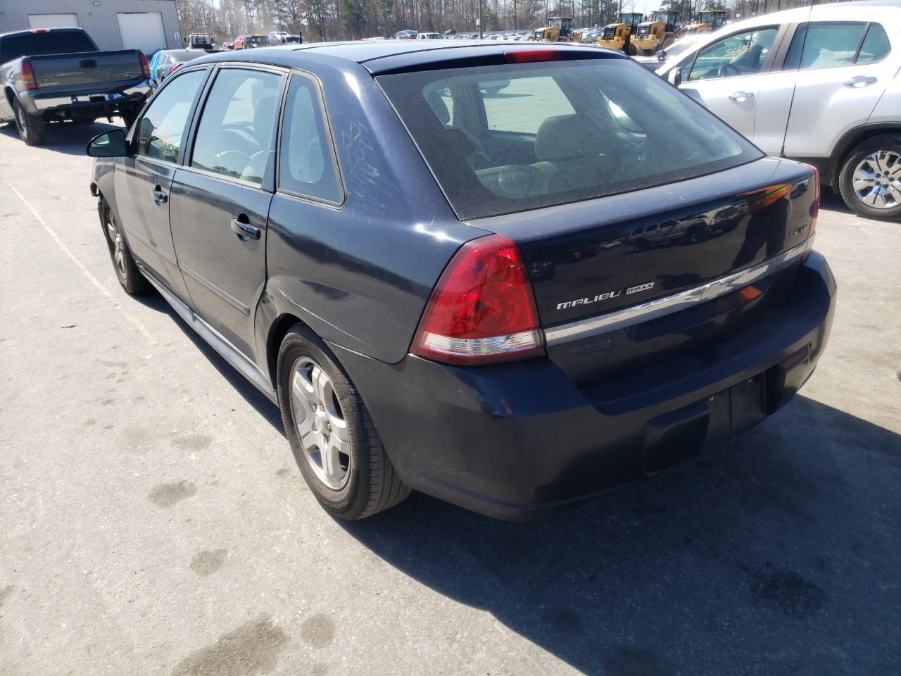Photo 3 from auction – 2004 CHEVROLET MALIBU MAX with VIN 1G1ZU64884F152411