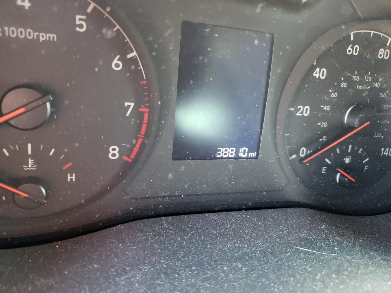 Photo 8 from auction – 2018 HYUNDAI ACCENT SE with VIN 3KPC24A30JE018675
