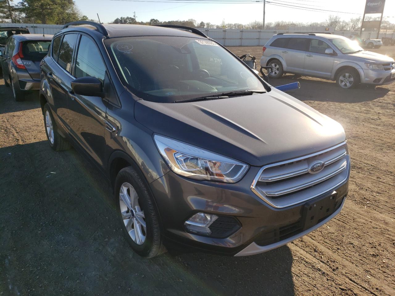 FORD ESCAPE SEL 2018 with VIN 1FMCU9HD2JUA70120 - Photo from auction