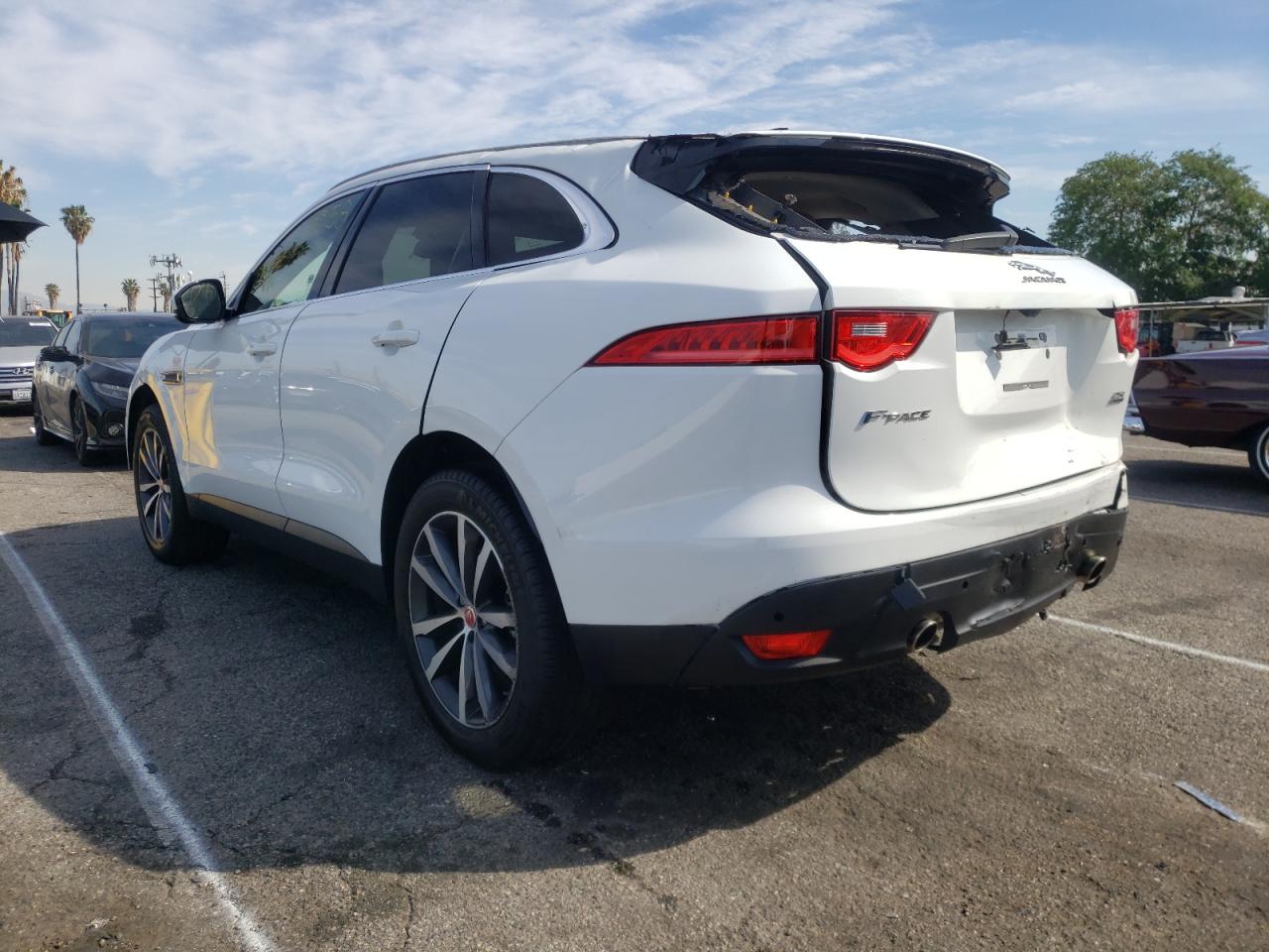 Photo 3 from auction – 2018 JAGUAR F-PACE PRE with VIN SADCK2FX2JA256258
