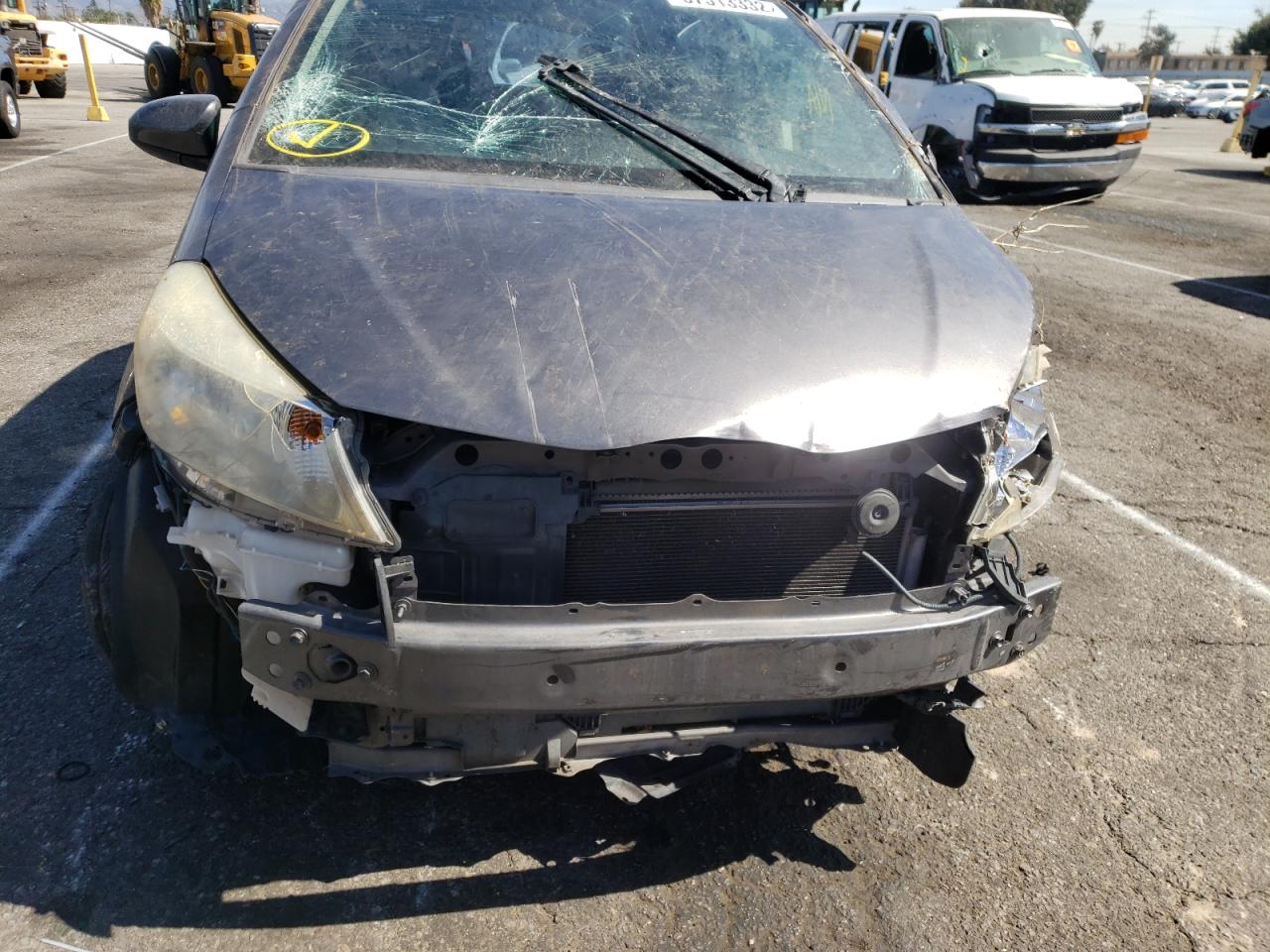 Photo 9 from auction – 2012 TOYOTA YARIS with VIN JTDKTUD31CD502959