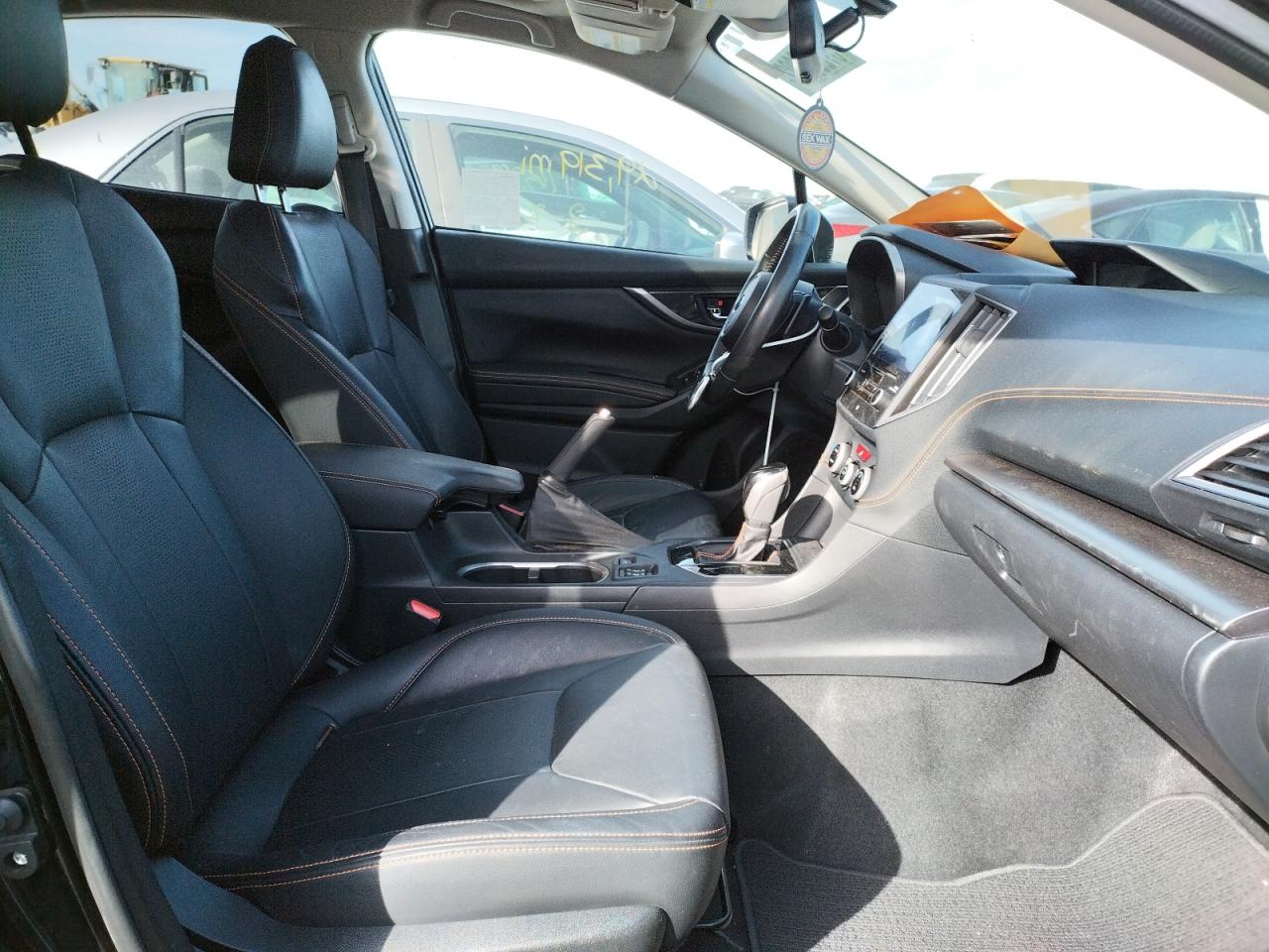 Photo 5 from auction – 2018 SUBARU CROSSTREK with VIN JF2GTAMC6JH249620