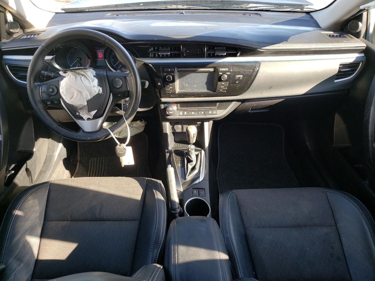 Photo 9 from auction – 2015 TOYOTA COROLLA L with VIN 2T1BURHE7FC407474