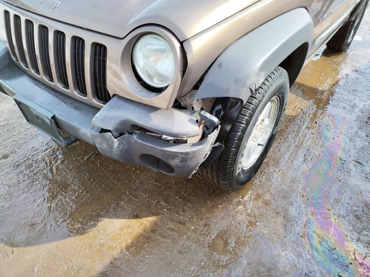 Photo 9 from auction – 2002 JEEP LIBERTY SP with VIN 1J4GL48K92W151965