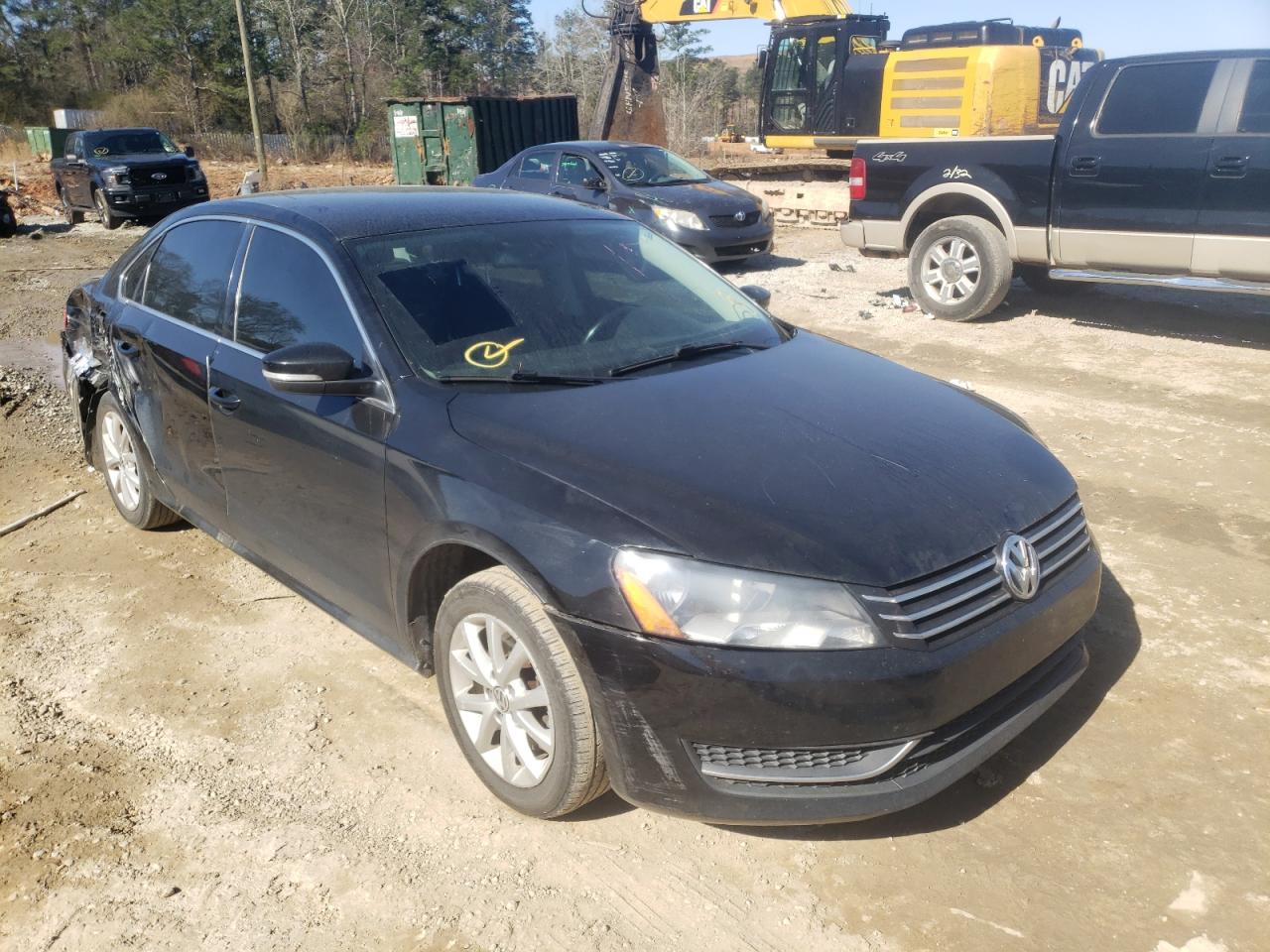 VOLKSWAGEN PASSAT SE 2014 with VIN 1VWBS7A33EC069689 - Photo from auction