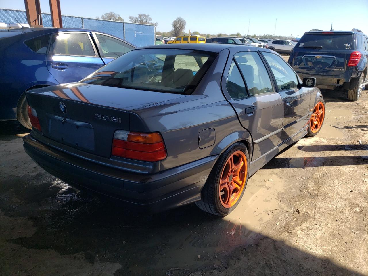 Photo 4 from auction – 1997 BMW 328 I with VIN WBACD332XVAV21841