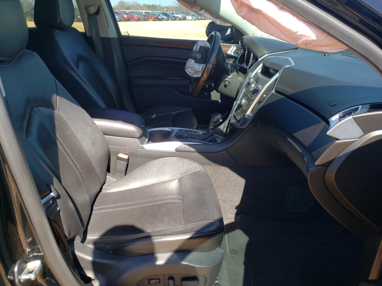 Photo 5 from auction – 2012 CADILLAC SRX LUXURY with VIN 3GYFNAE31CS507503