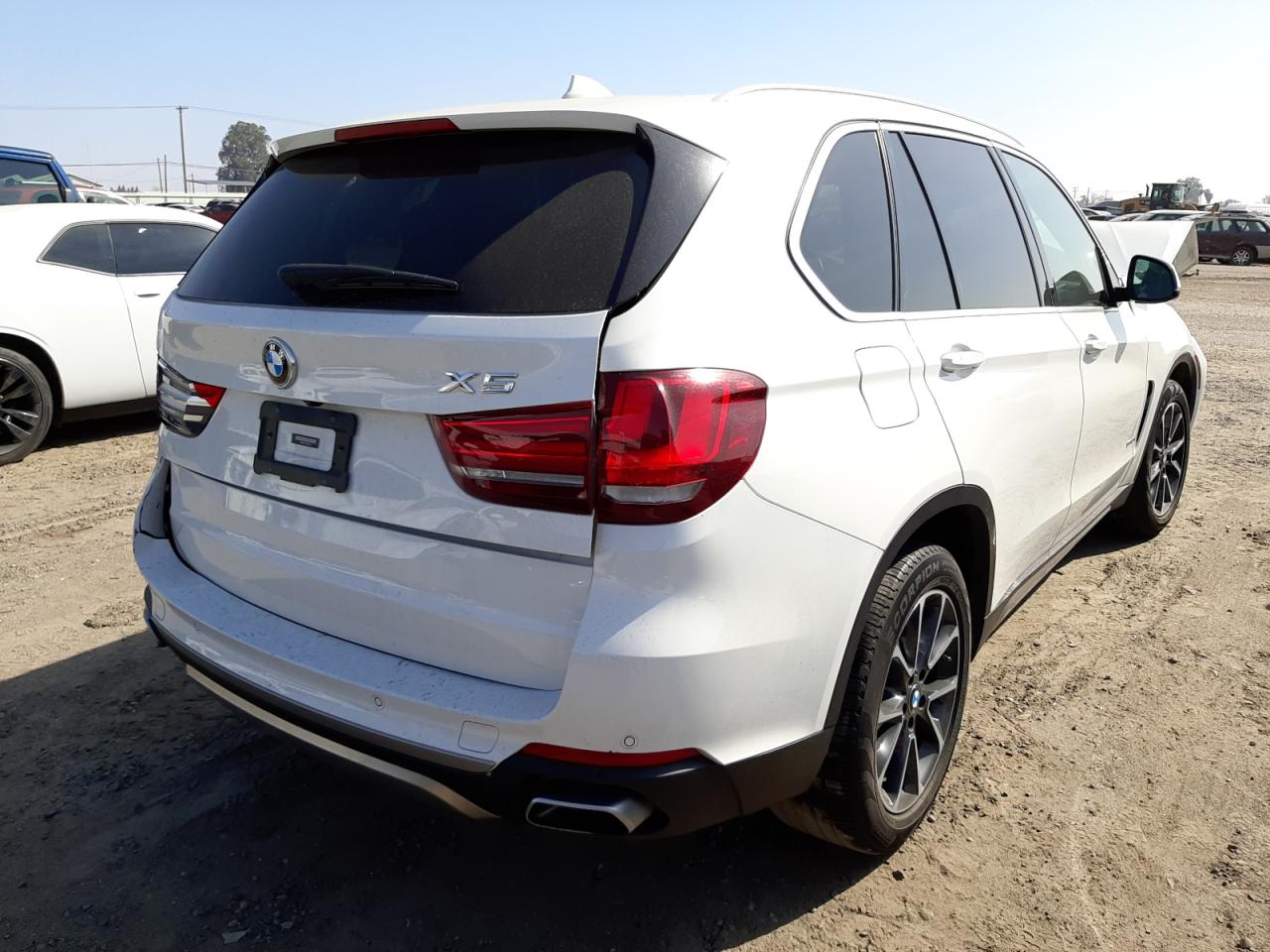 Photo 4 from auction – 2018 BMW X5 SDRIVE3 with VIN 5UXKR2C50J0Z22494